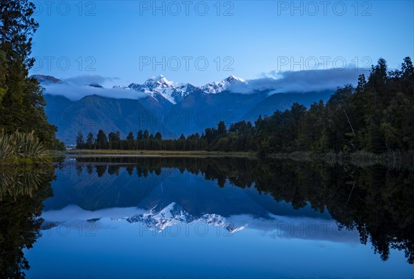 Morning view of Mount Cook and Mount Tasman