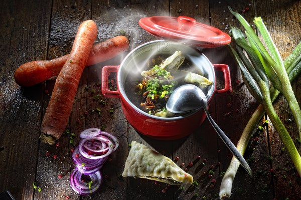 Maultaschen soup in the pot