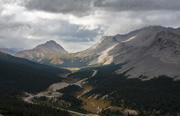 View of mountains Mount Wilcox and Nigel Peak and Wilcox Pass in autumn