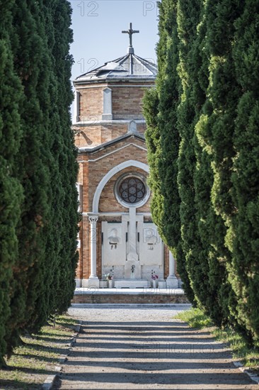 Main path of the cemetery island San Michele