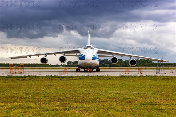 A Volga-Dnepr Antonov An-124-100 at Leipzig/Halle Airport