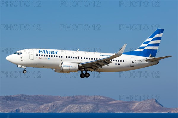 An Ellinair Boeing 737-300 with registration LZ-BVL lands at Heraklion Airport