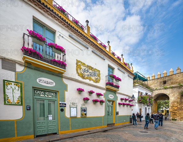 House front of a restaurant in the old town