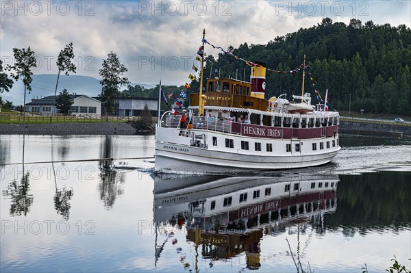 Tourist boat on the Telemark Canal