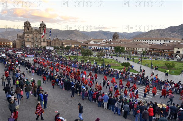 Parade around the Plazade Armas on the eve of Inti Raymi