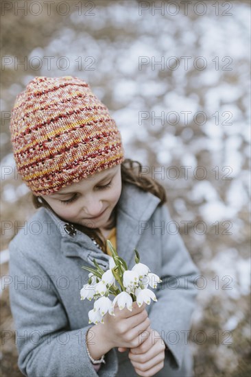 Spring Knot Flower