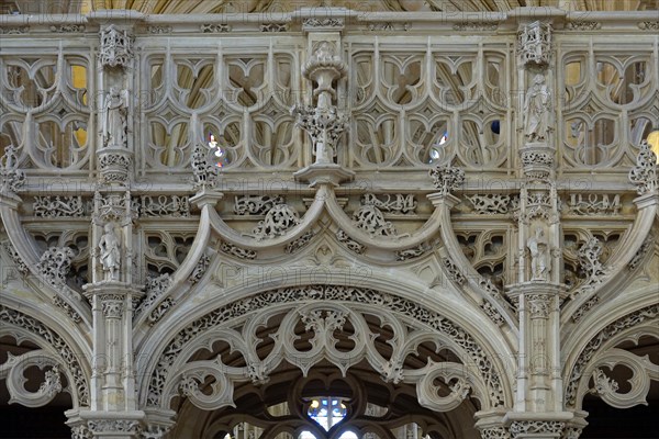 Rood screen