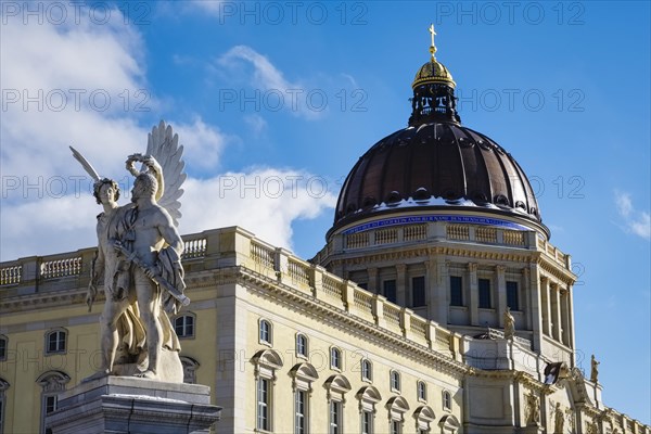 Sculptures of the Schlossbruecke in front of Berlin Palace