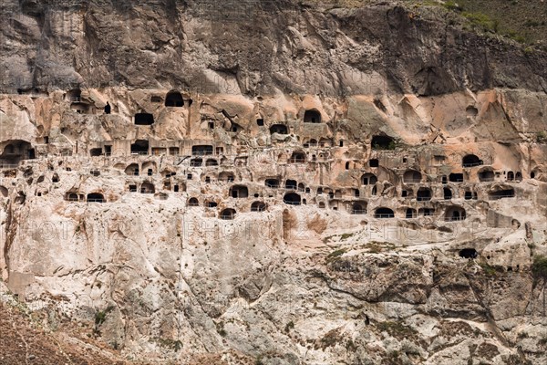 Cave town of Vardsia