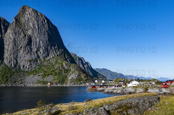 The harbour of Reine