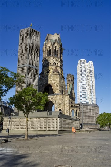 Kaiser Wilhelm Memorial Church and Upper West high-rise