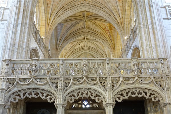 Rood screen and nave