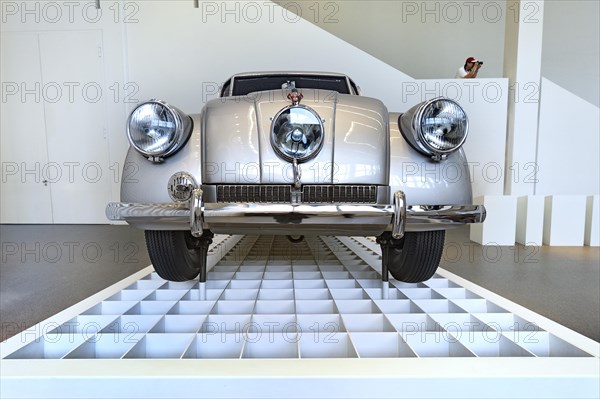 Tatra 87 from 1937 in the basement of the Pinakothek der Moderne