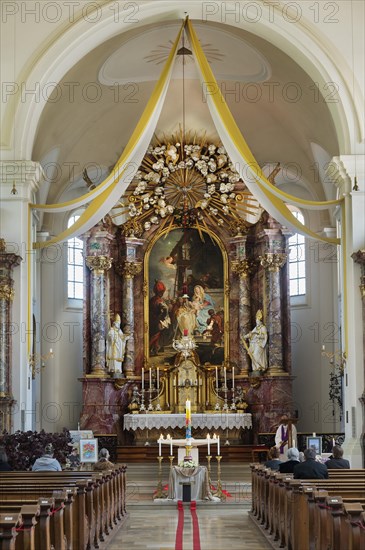 Main altar