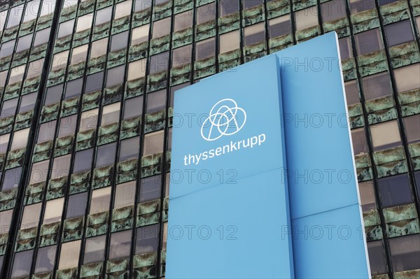 Column with logo Thyssenkrupp