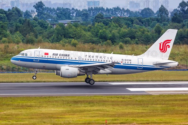 An Air China Airbus A319 aircraft with registration number B-6036 at Chengdu Airport