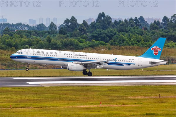 An Airbus A321 aircraft of China Southern Airlines with registration number B-6265 at Chengdu airport