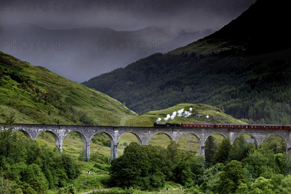 Glenfinnan Viaduct