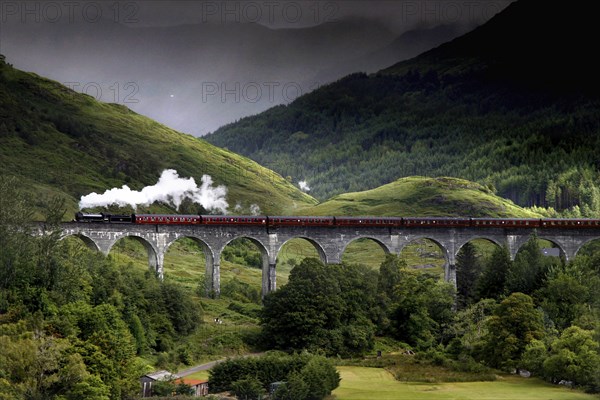 Glenfinnan Viaduct