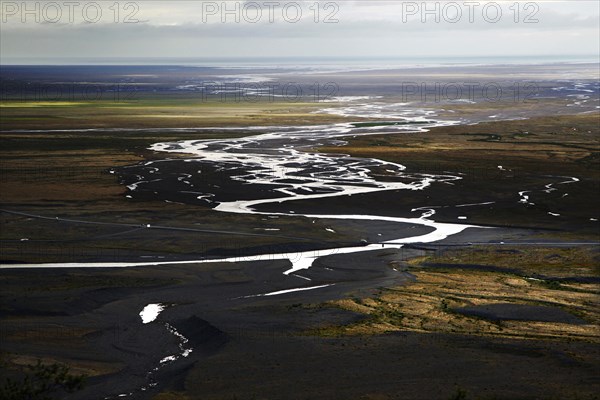 Sander with meandering glacier river