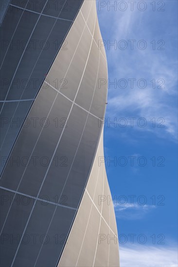 Thyssenkrupp test tower for elevators with visitor platform