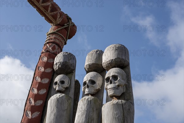 Skulls in the ring sanctuary Poemmelte