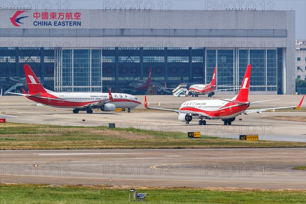 Boeing 737-800 aircraft of Shanghai Airlines at Shanghai Hongqiao Airport
