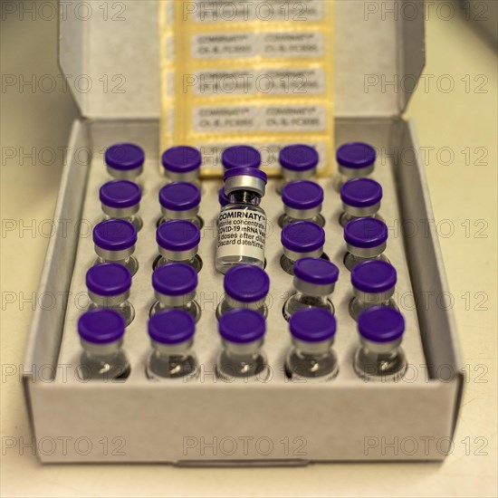 Corona vaccine Comirnaty from BioNTech Pfizer