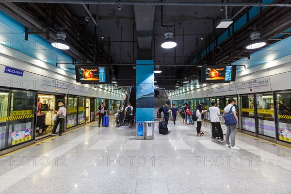 Subway Shanghai Metro Hongqiao Airport Terminal 1 MRT Station in Shanghai Hongqiao