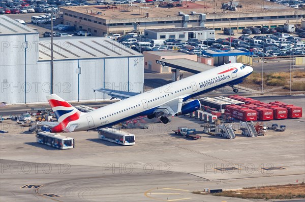 A British Airways Airbus A321 with registration G-EUXL takes off from Palma de Majorca Airport