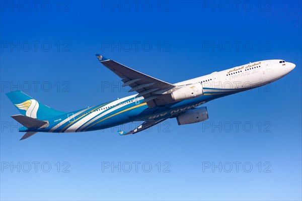 An Airbus A330-300 of Oman Air with the registration A4O-DE takes off from Frankfurt Airport