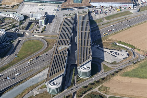 Overview Messe Bosch multi-storey car park and Airport City Stuttgart