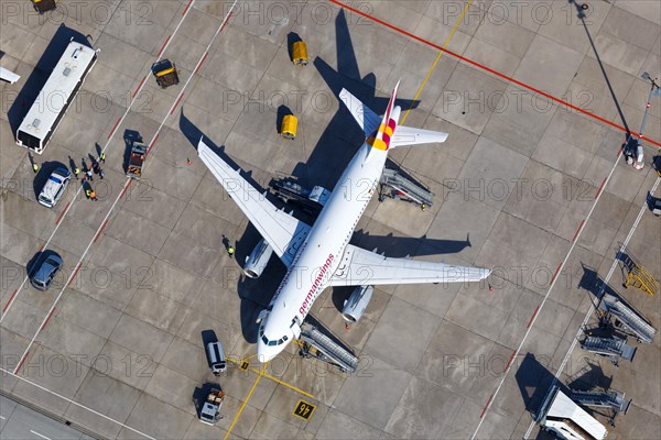 A Germanwings Airbus A319 with the registration D-AGWU at Stuttgart Airport