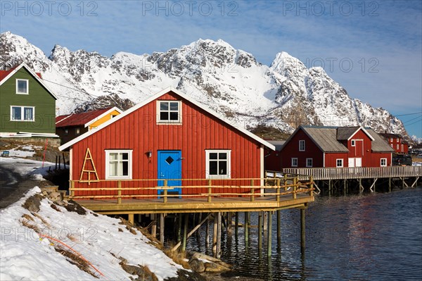 Fishing village Henningsvaer