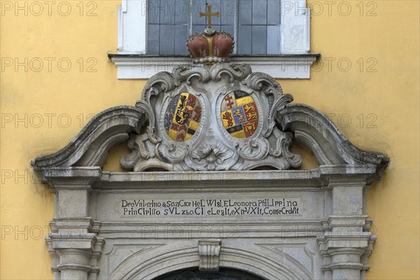 Double coat of arms of Palatinate-Sulzbach and Hesse-Rheinfels-Rothenburg on the entrance portal of the monastery church of St. Hedwig from 1753