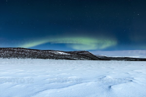 Northern lights over Ropijarvi (lake)