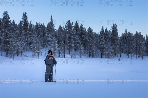 Snowshoe hiker
