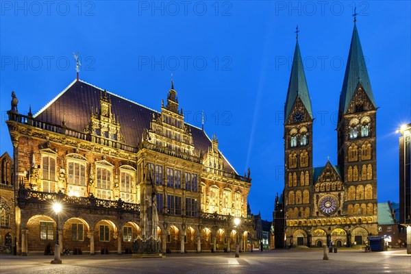 Marketplace Bremen City Hall Cathedral Church Roland by night in Bremen