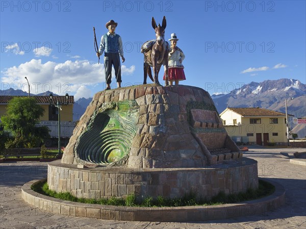 Monument with representation of Moray