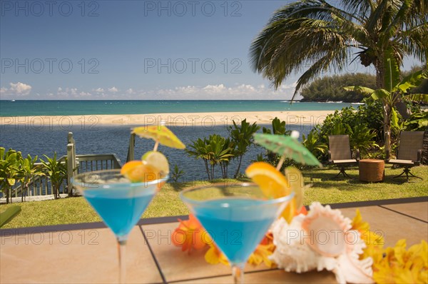 Tropical drinks on Lanai