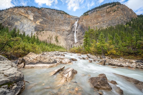 Takakkaw Falls