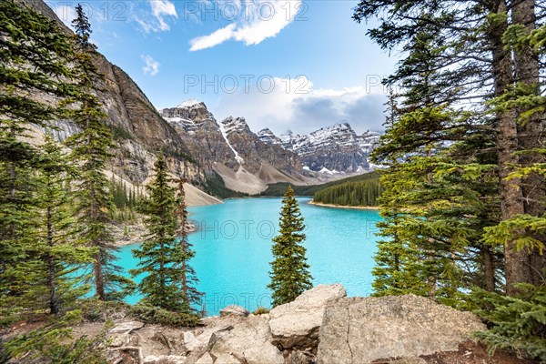 Mountain range behind turquoise glacial lake