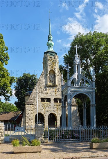 Chapel and Monument