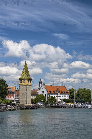 Harbour with Mangturm