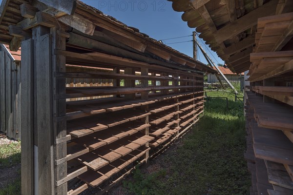 Drying racks for the manufactured roof tiles in the brickworks