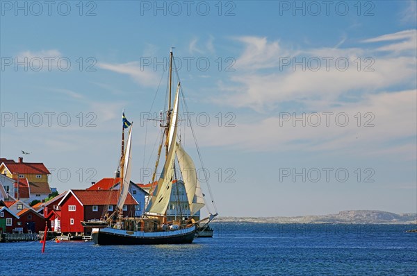 Old sailing ship