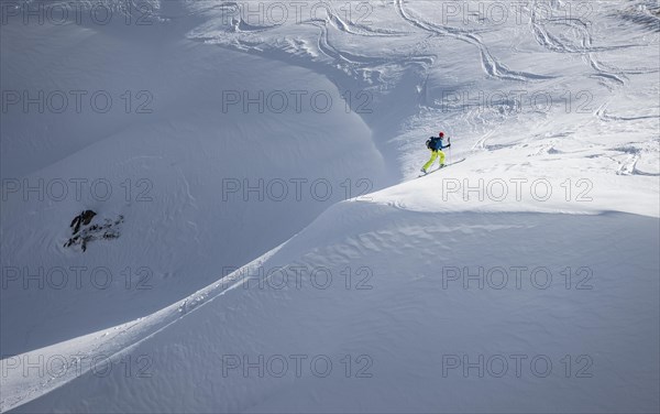 Tourers at a snowdrift