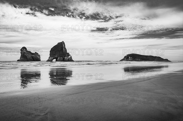 Wharariki Beach