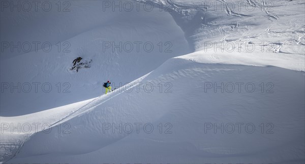 Tourers at a snowdrift