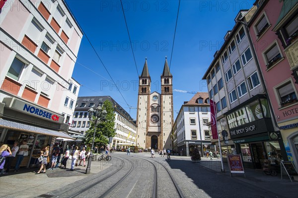 Pedestrian zone with the cathedal in the background